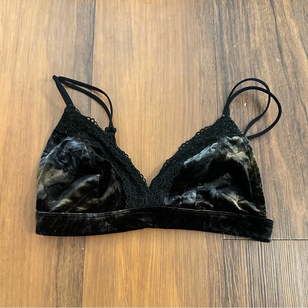 Velvet lace trim bralette